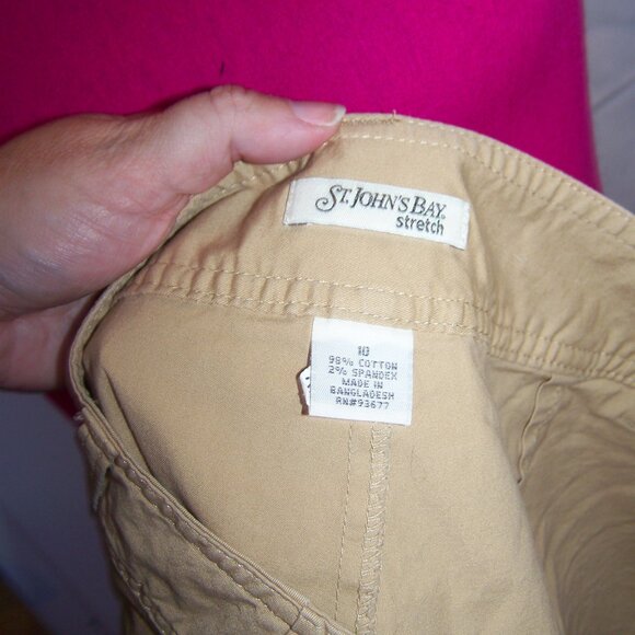 St. John's Bay Khaki Skorts Sz 10 - Picture 2 of 7